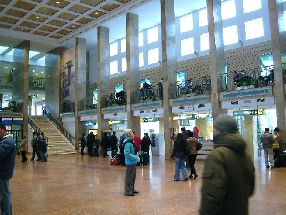 Flughafen Ferih&eacute;gy 1 Ankunftshalle