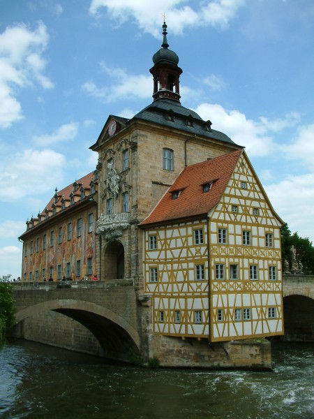 Br�ckenrathaus