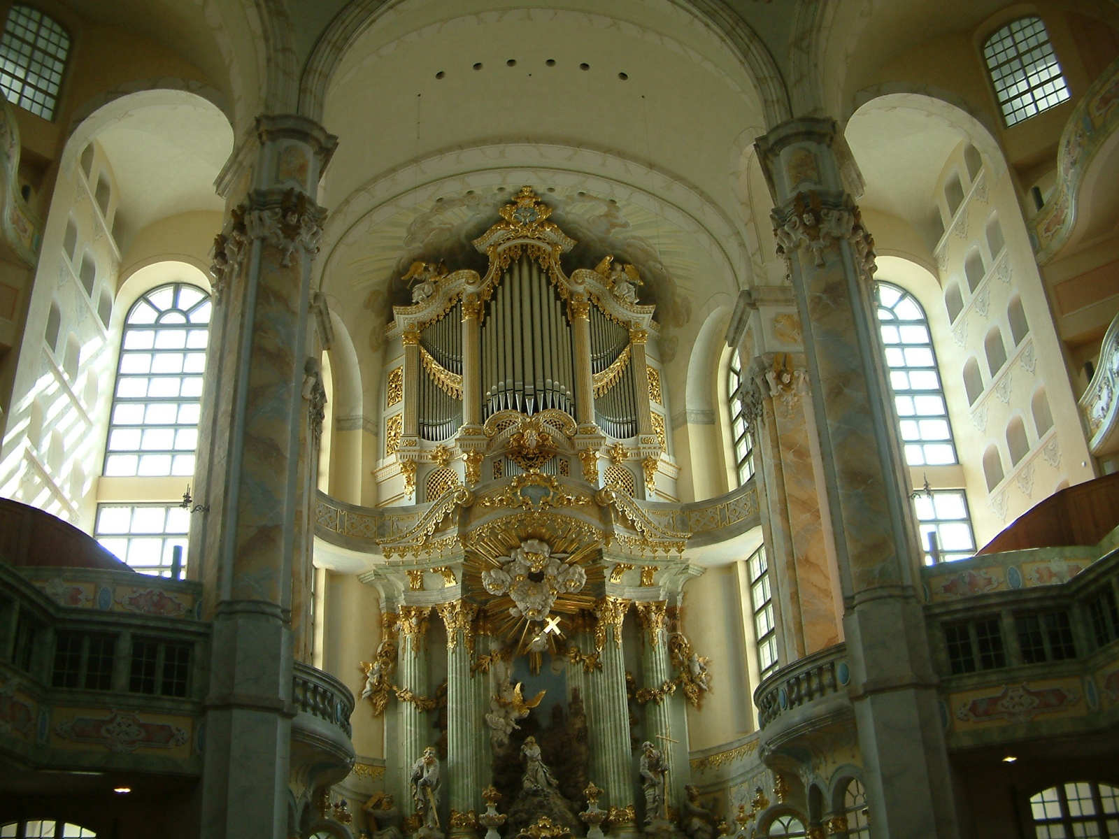 Frauenkirche innen