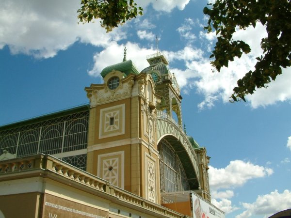 Messehalle
