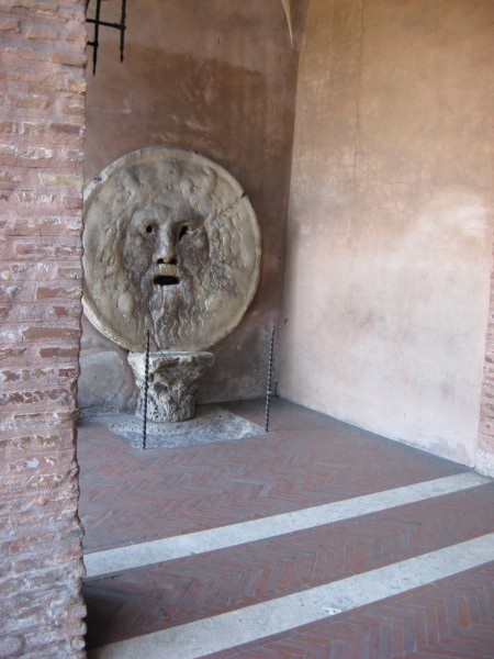 La bocca della verit�