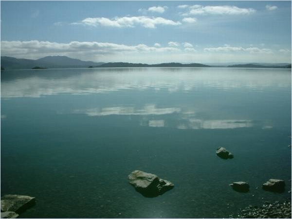 Es l�chelt der See...