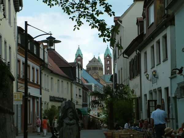 G�sschen und Dom